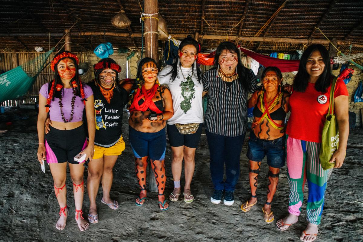 Beka Munduruku, Alessandra Munduruku, Erica Vilela Yanomami, Maial Paiakan, Joenia Wapichana, Luiza Lima Góes Yanomami and Watatakalu Yawalapiti