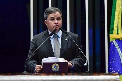 Senador Efraim Filho do partido União Brasil (PB)