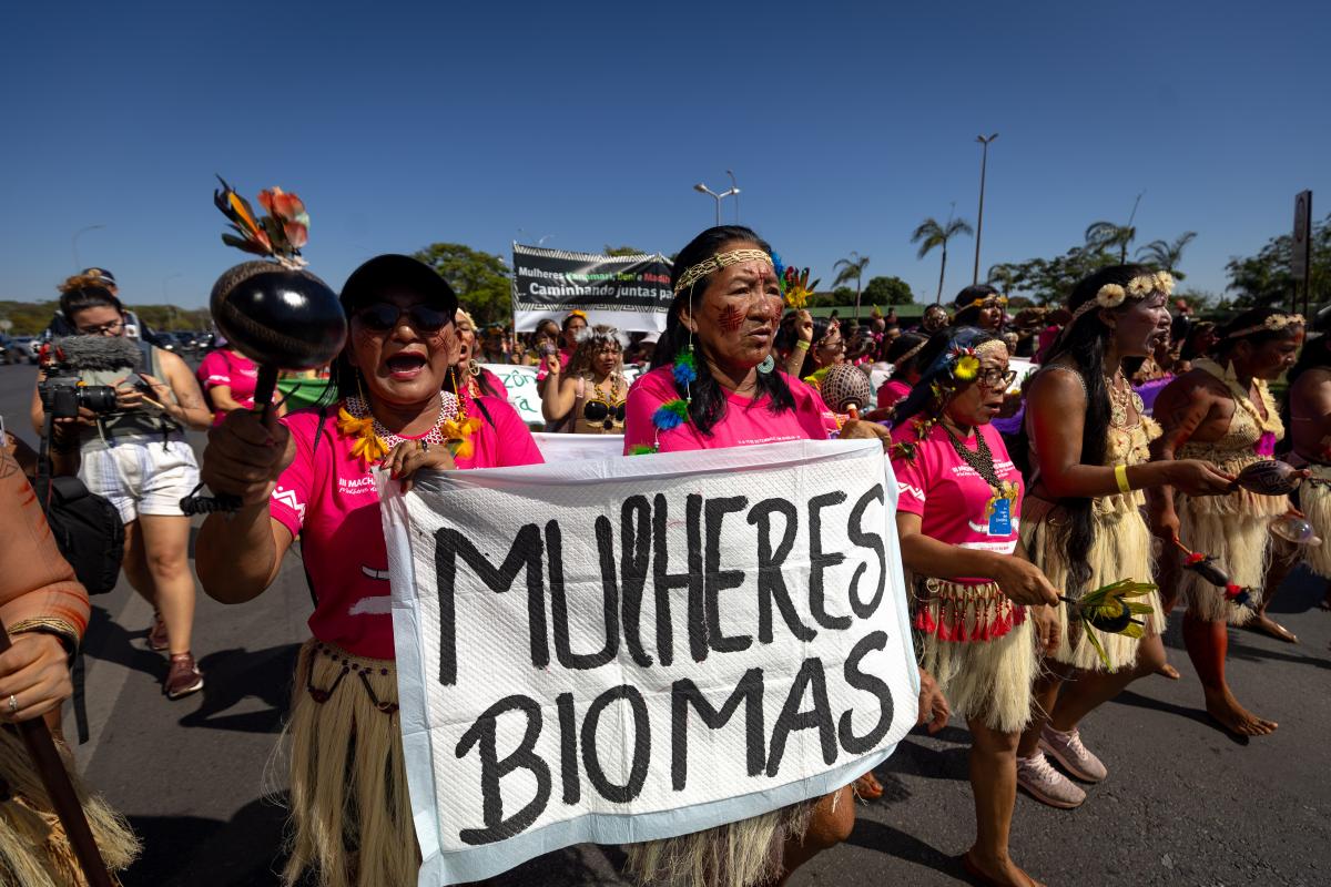 Mulheres indígenas da Delegação do Rio Negro, presentes na III Marcha das Mulheres Indígenas