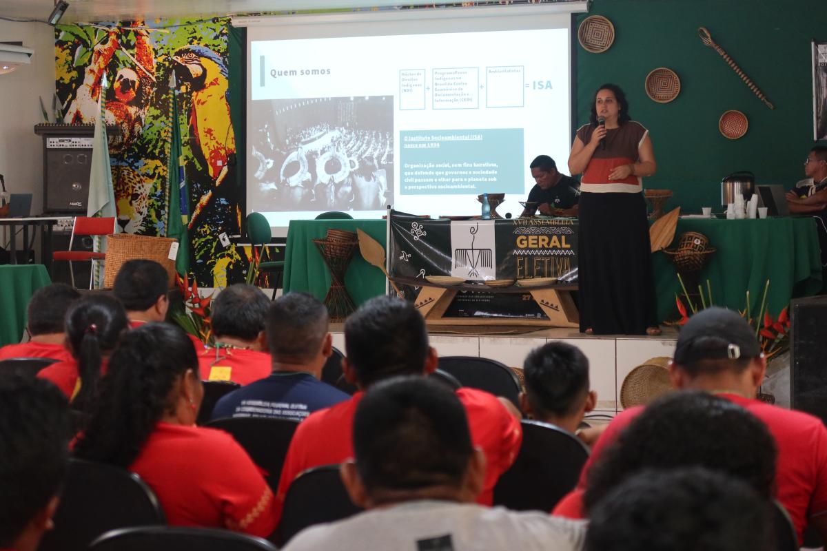  Natália Pimenta, coordenadora-adjunta do Programa Rio Negro do ISA 