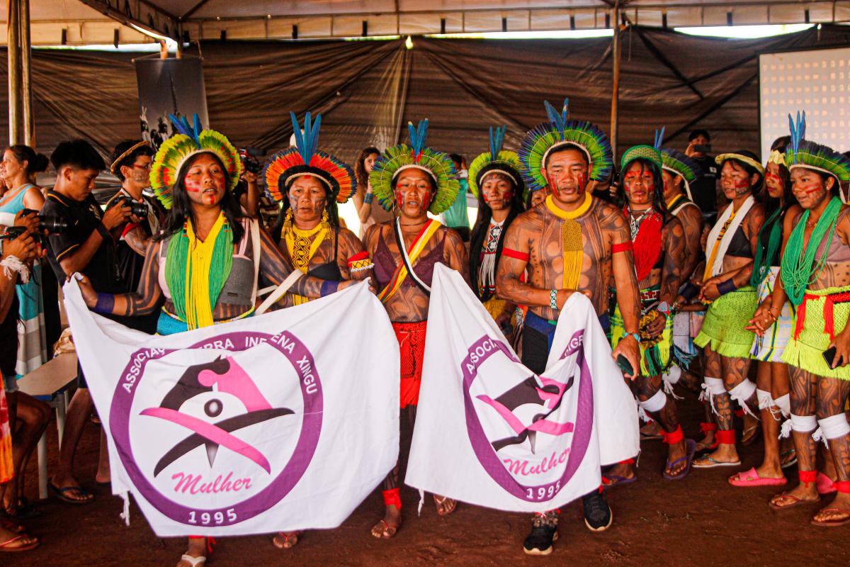 Apresentação cultural do povo Yudjá, da região do Baixo Xingu