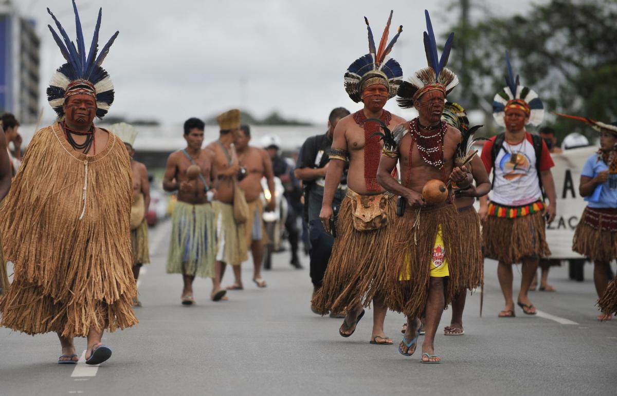 delegação de indígenas da Bahia, composta por povos Pataxó, Pataxó Hahãehãe, Kaimbé, Kariri e Tupinambá