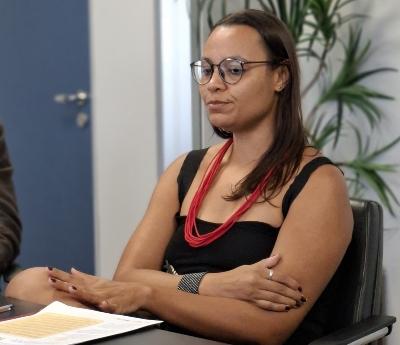 Legenda: Dulce Morais, antropóloga e sanitarista do ISA, destaca que a reivindicação não é por proibição do consumos, mas para o cumprimento de legislação e ações informativas