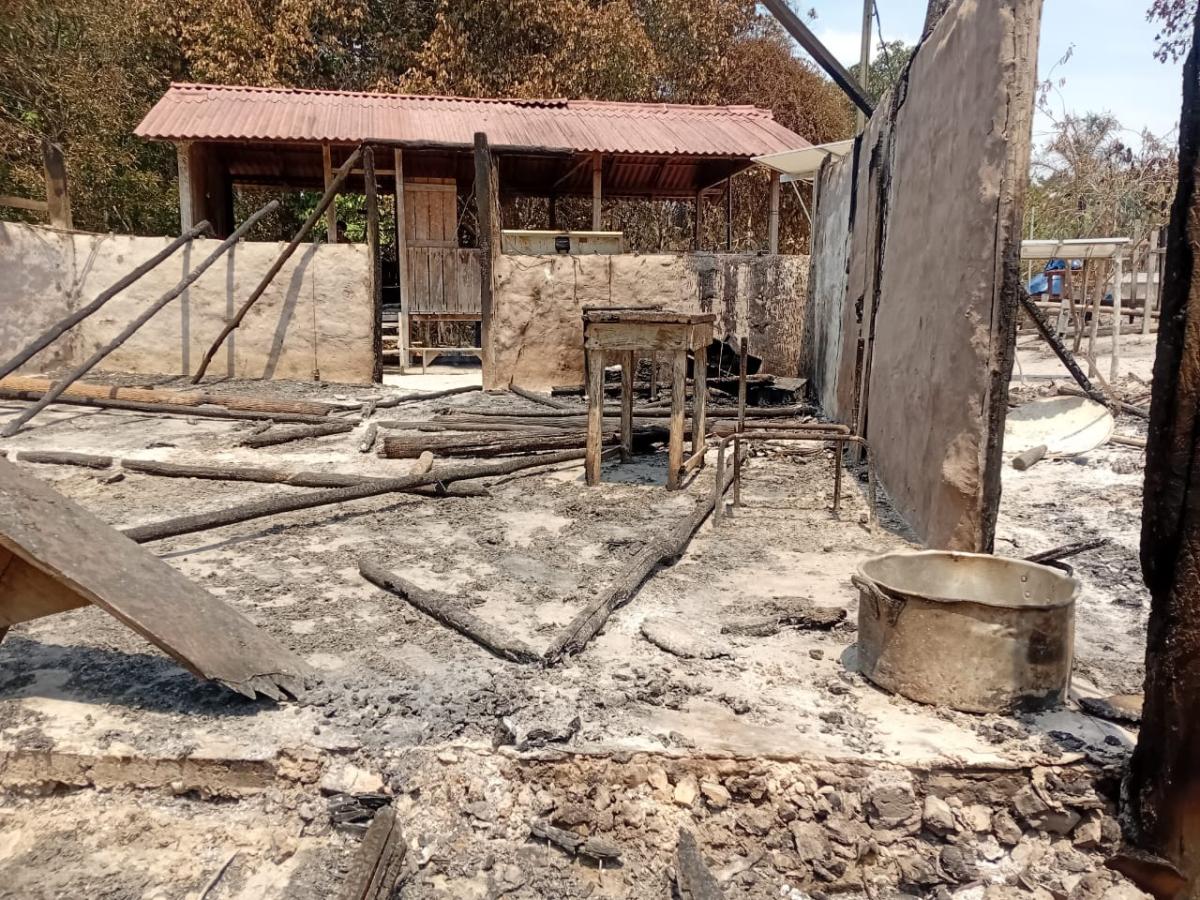 Casas e roças queimadas na comunidade de Boa Saúde, na Terra do Meio|Kawany Oliveira/Rede Terra do Meio