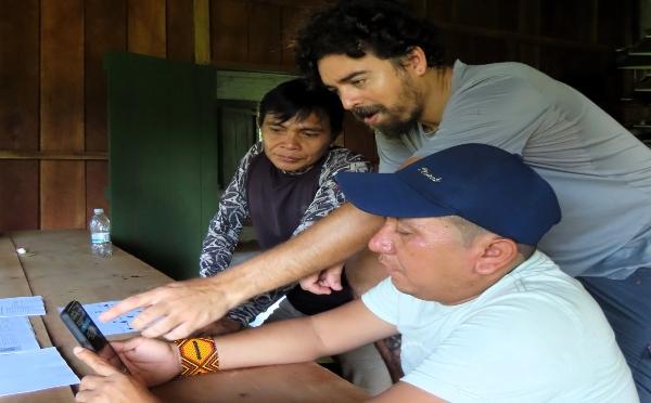 Treinamento para uso do novo sistema na Terra Indígena Yanomami